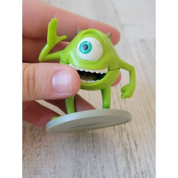 Green Mike Wazowski Monsters Inc Disney Pixar toy figure - Picture 2 of 6
